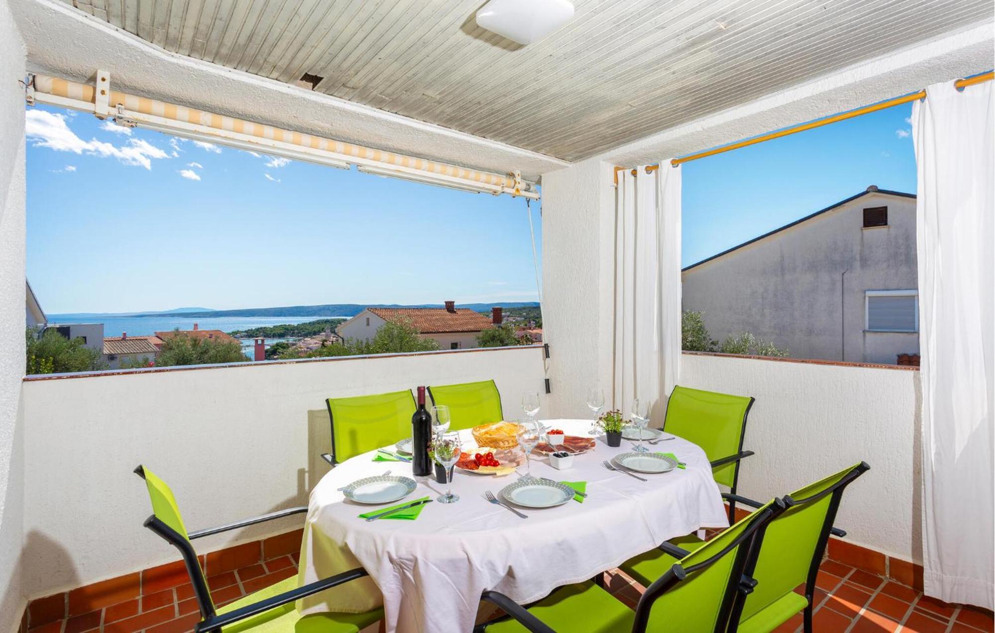 Amazing apartment in Krk with 3 Bedrooms&WiFi Krk Town Buitenkant foto